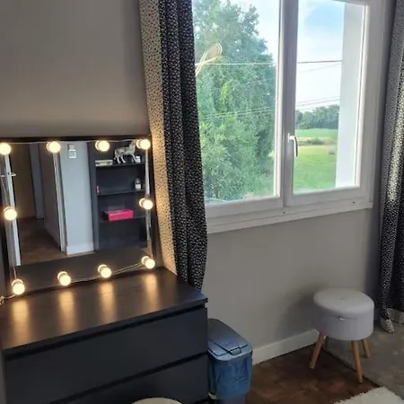 La 8 - Belle Maison De Caractere Avec Piscine *