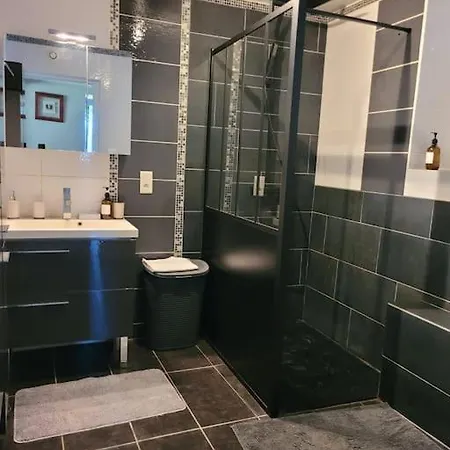 La 8 - Belle Maison De Caractere Avec Piscine Saint-Philbert-de-Grand-Lieu